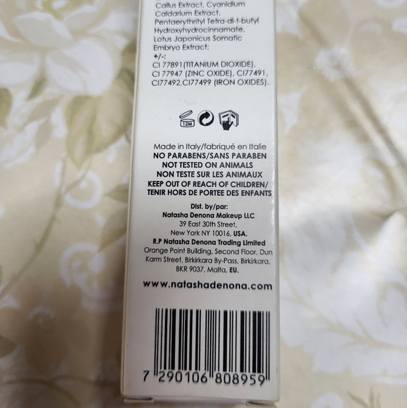 Natasha Denona Transformatte Foundation, 24W - Picture 4 of 9